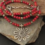 Daisy Necklace with Coral Beads